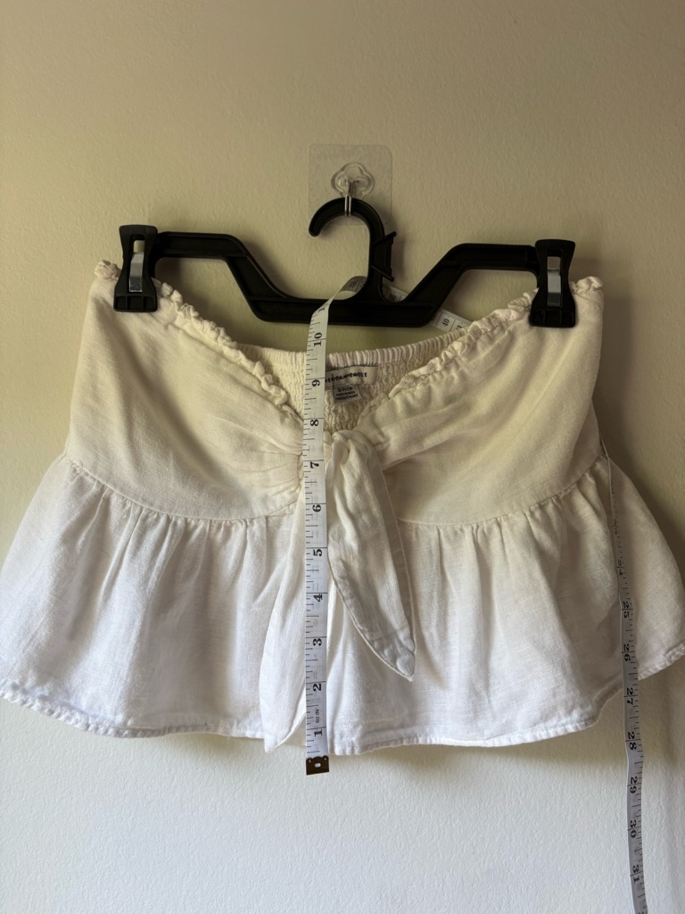 American Eagle Outfitters White Tie-Front Peplum Crop Top